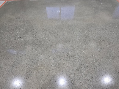 창고 바닥 강화 시공사례｜면갈이·샌딩·연마로 탄생한 프리미엄 바닥